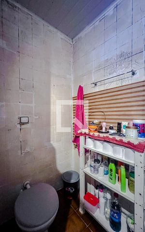 Casa à venda com 180m², 4 quartos e 2 vagasBanheiro (Casa 2)