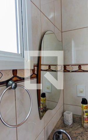 Casa à venda com 120m², 3 quartos e 2 vagas Casa à venda com 120m², 3 quartos e 2 vagasEspelho