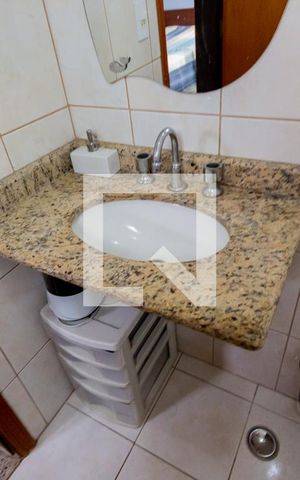 Casa à venda com 120m², 3 quartos e 2 vagas Casa à venda com 120m², 3 quartos e 2 vagasPia