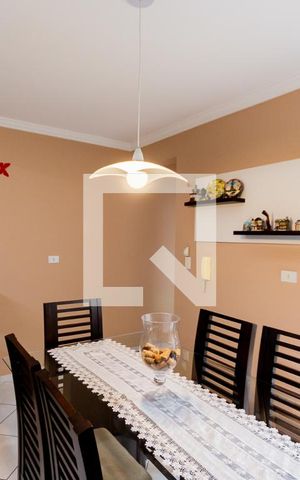 Casa à venda com 120m², 3 quartos e 2 vagas Casa à venda com 120m², 3 quartos e 2 vagasSala de Jantar
