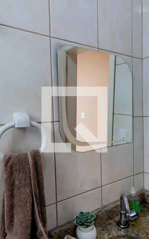 Casa à venda com 120m², 3 quartos e 2 vagas Casa à venda com 120m², 3 quartos e 2 vagasEspelho