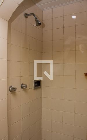 Casa de condomínio para alugar com 83m², 2 quartos e 1 vagaBanheiro Social