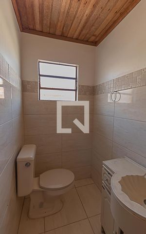 Casa à venda com 180m², 3 quartos e 1 vagaBanheiro