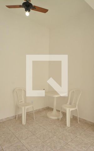 Apartamento para alugar com 28m², 1 quarto e sem vagaConjugado