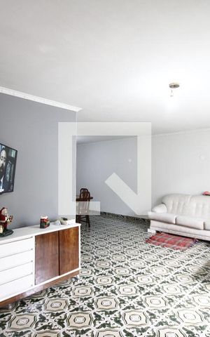 Casa à venda com 400m², 3 quartos e 4 vagasSala