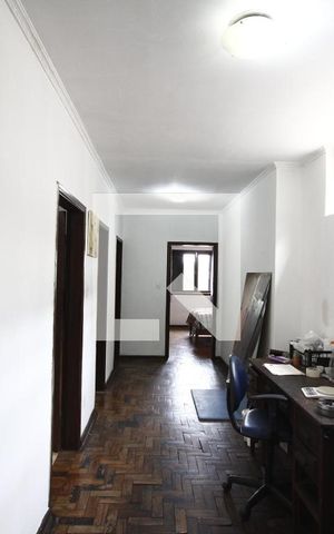 Casa à venda com 400m², 3 quartos e 4 vagasCorredor