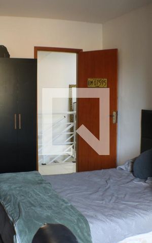 Casa à venda com 216m², 3 quartos e 1 vagaSuíte 2