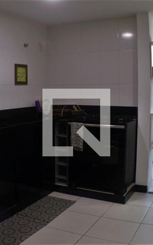 Casa à venda com 216m², 3 quartos e 1 vagaCozinha e Área de Serviço