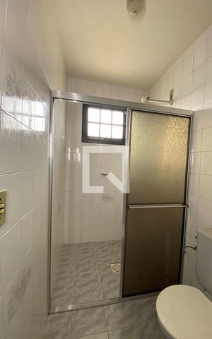 Casa à venda com 260m², 4 quartos e 3 vagasBanheiro do Quarto 2