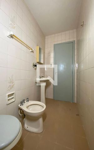 Casa à venda com 260m², 4 quartos e 3 vagasBanheiro