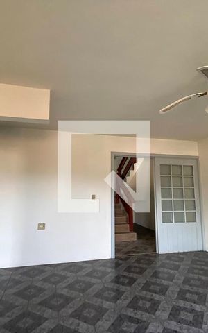 Casa à venda com 260m², 4 quartos e 3 vagasSala