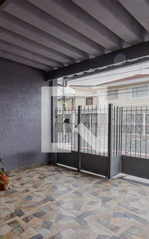 Casa à venda com 300m², 3 quartos e 2 vagasGaragem