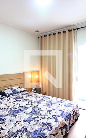 Casa à venda com 212m², 3 quartos e 4 vagasSuíte 1