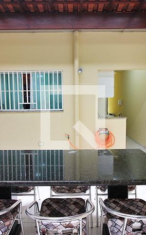 Casa à venda com 212m², 3 quartos e 4 vagasChurrasqueira
