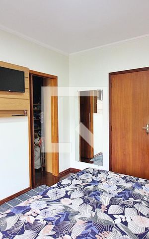 Casa à venda com 212m², 3 quartos e 4 vagasSuíte 1