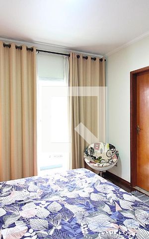 Casa à venda com 212m², 3 quartos e 4 vagasSuíte 1