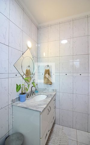 Casa à venda com 212m², 3 quartos e 4 vagasBanheiro da Suíte 1