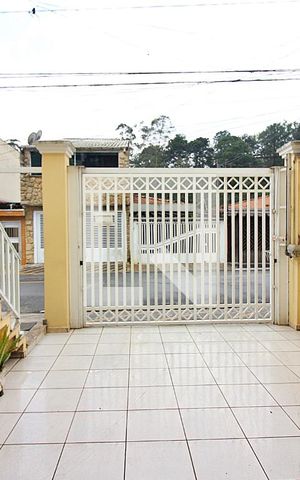 Casa à venda com 212m², 3 quartos e 4 vagasGaragem
