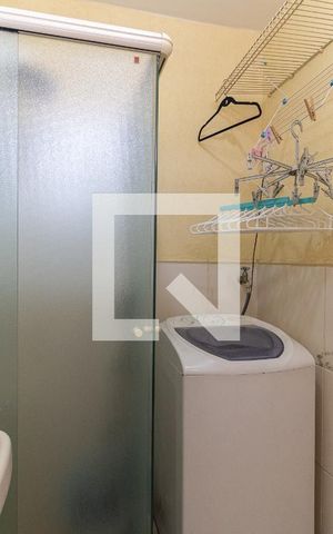 Apartamento para alugar com 40m², 1 quarto e sem vaga Apartamento para alugar com 40m², 1 quarto e sem vagaBanheiro e Lavanderia