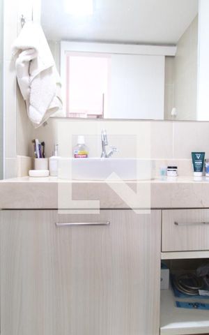 Apartamento à venda com 62m², 2 quartos e 1 vagaQuarto 1, banheiro suíte