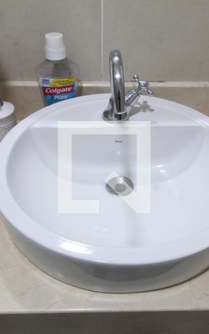Apartamento à venda com 62m², 2 quartos e 1 vagaQuarto 1, banheiro suíte
