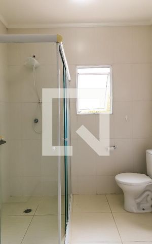 Casa à venda com 255m², 4 quartos e 3 vagas Casa à venda com 255m², 4 quartos e 3 vagasBanheiro da Suíte