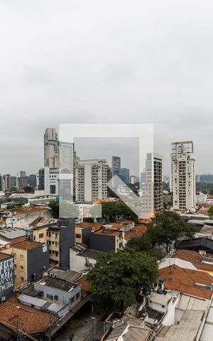 Apartamento à venda com 28m², 1 quarto e sem vagaVaranda - Vista