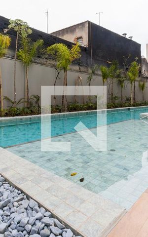 Apartamento à venda com 28m², 1 quarto e sem vagaPiscina