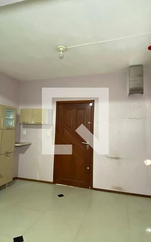 Casa à venda com 80m², 2 quartos e 1 vagaCozinha