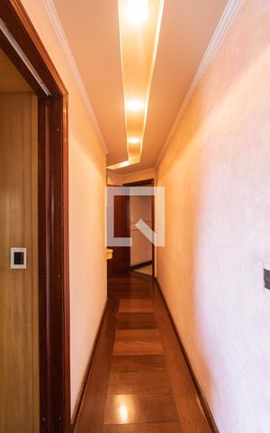 Apartamento à venda com 167m², 4 quartos e 3 vagasCorredor