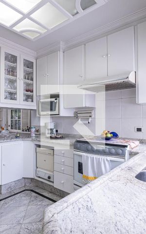 Apartamento à venda com 167m², 4 quartos e 3 vagasCozinha