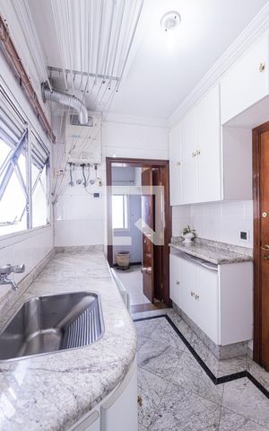 Apartamento à venda com 167m², 4 quartos e 3 vagasÁrea de Serviço