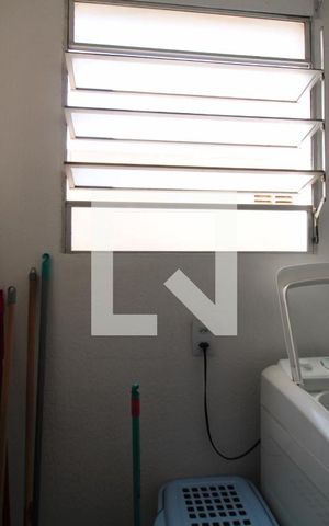 Apartamento para alugar com 43m², 2 quartos e 1 vagaCozinha e Área de Serviço