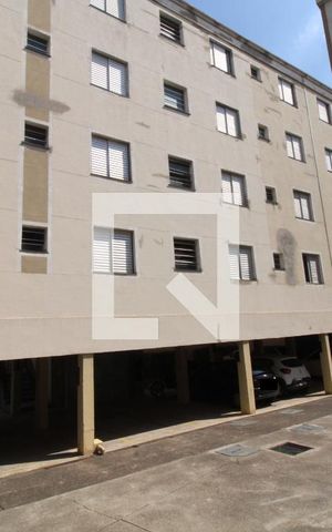 Apartamento para alugar com 43m², 2 quartos e 1 vagaFachada do bloco