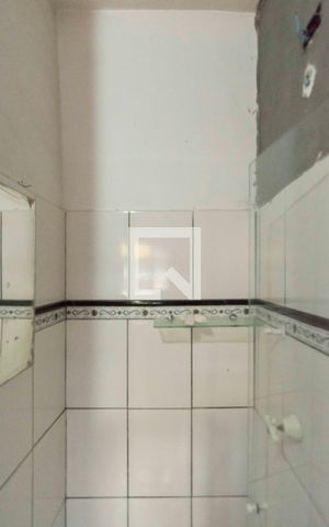 Casa à venda com 400m², 4 quartos e 4 vagasBanheiro Suíte 1