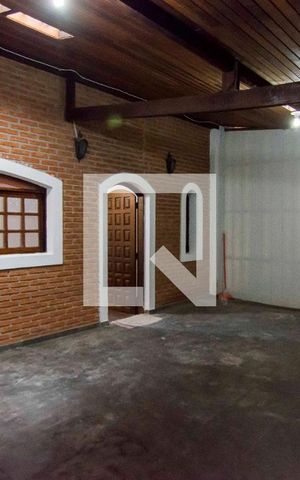 Casa à venda com 400m², 4 quartos e 4 vagasGaragem