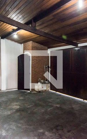 Casa à venda com 400m², 4 quartos e 4 vagasGaragem