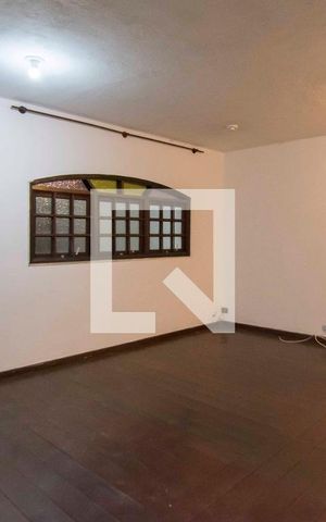 Casa à venda com 400m², 4 quartos e 4 vagasSala