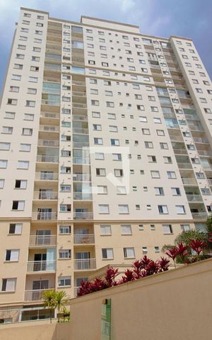 Apartamento à venda com 56m², 2 quartos e 1 vaga Apartamento à venda com 56m², 2 quartos e 1 vagaFachada