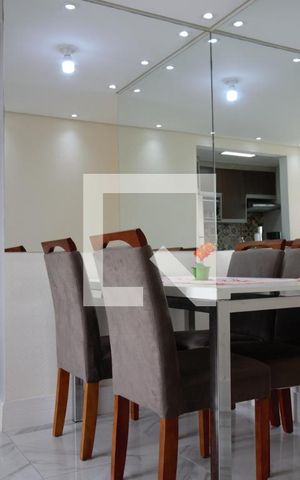 Apartamento à venda com 56m², 2 quartos e 1 vaga Apartamento à venda com 56m², 2 quartos e 1 vagaSala de Jantar