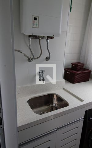 Apartamento à venda com 56m², 2 quartos e 1 vaga Apartamento à venda com 56m², 2 quartos e 1 vagaÁrea de Serviço