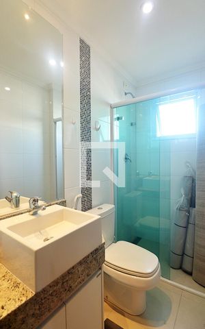 Apartamento à venda com 67m², 2 quartos e 2 vagasBanheiro Social