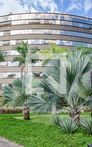 Studio à venda com 78m², 1 quarto e 1 vaga Studio à venda com 78m², 1 quarto e 1 vagaFachada