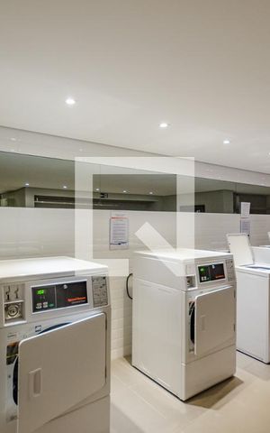 Studio à venda com 78m², 1 quarto e 1 vaga Studio à venda com 78m², 1 quarto e 1 vagaÁrea comum