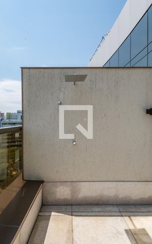 Studio à venda com 78m², 1 quarto e 1 vaga Studio à venda com 78m², 1 quarto e 1 vagaDucha