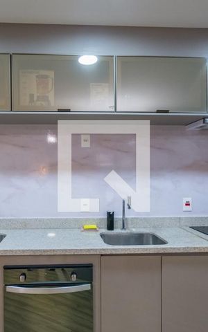 Studio à venda com 78m², 1 quarto e 1 vaga Studio à venda com 78m², 1 quarto e 1 vagaKitnet