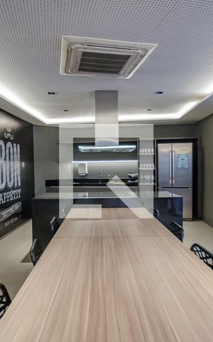 Studio à venda com 78m², 1 quarto e 1 vaga Studio à venda com 78m², 1 quarto e 1 vagaÁrea comum