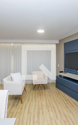 Studio à venda com 78m², 1 quarto e 1 vaga Studio à venda com 78m², 1 quarto e 1 vagaKitnet