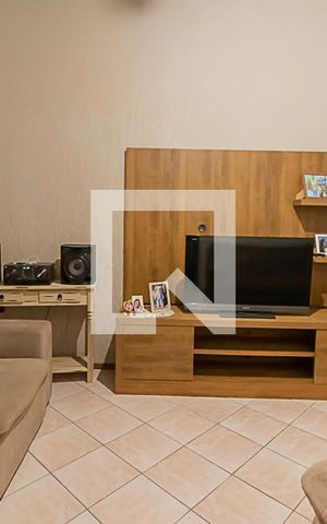 Casa à venda com 170m², 3 quartos e 3 vagasSala