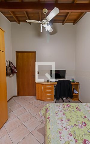 Casa à venda com 170m², 3 quartos e 3 vagasQuarto 3